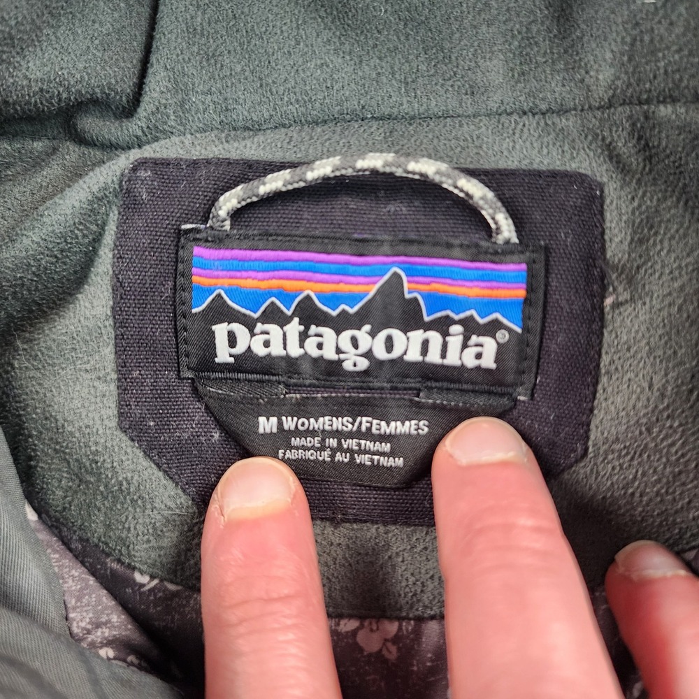 Patagonia Bivy Hooded Down Vest Black Gray Western Puffer 27745 Womens Medium - Picture 4 of 8